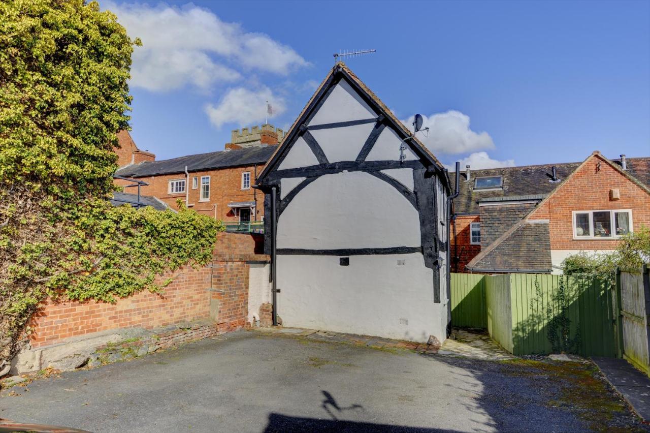 Loft Cottage: Tudor Retreat Near * Stratford-upon-Avon